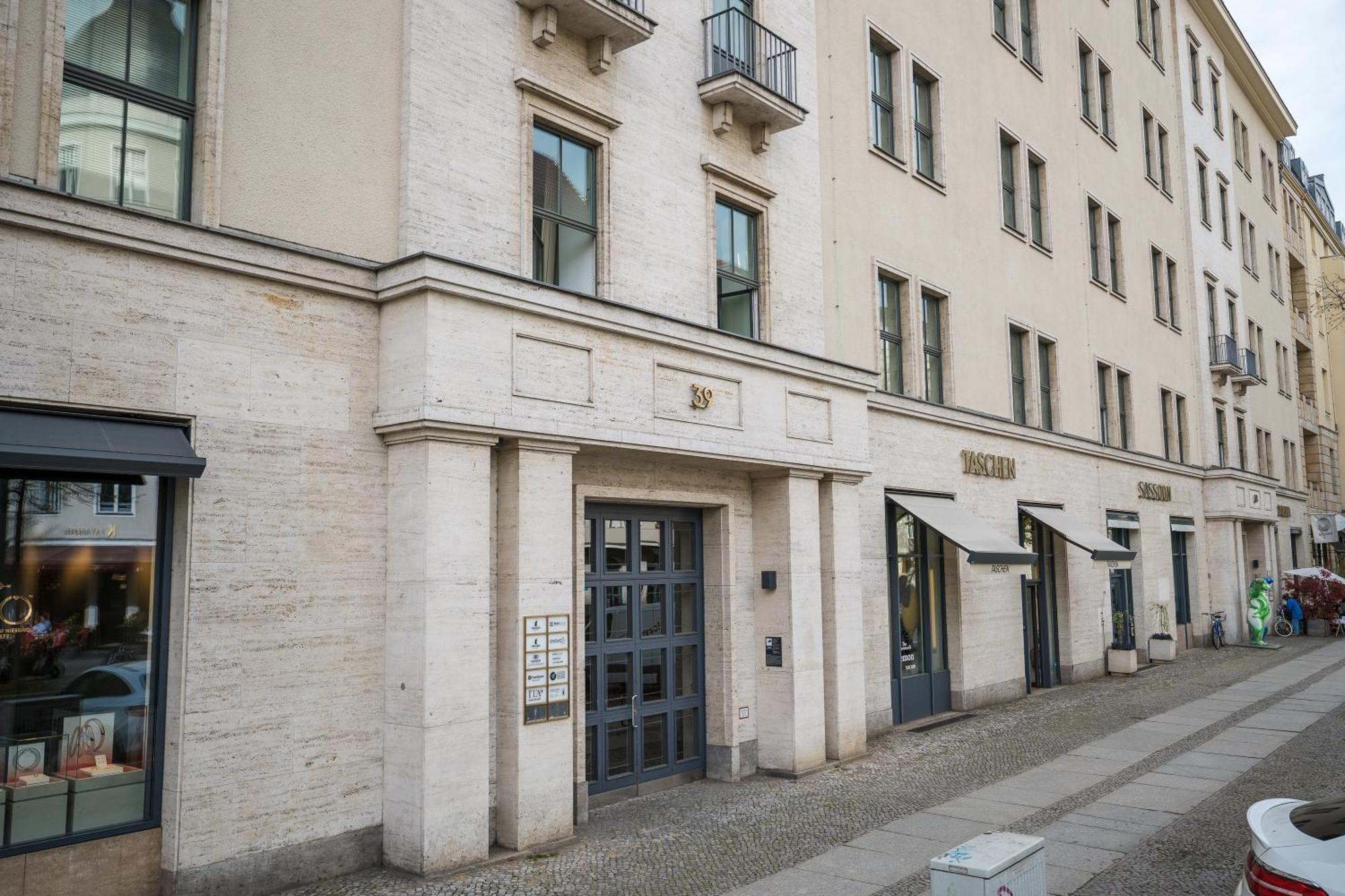 Homaris Apartments Schlueterstrasse Berlin Exterior photo